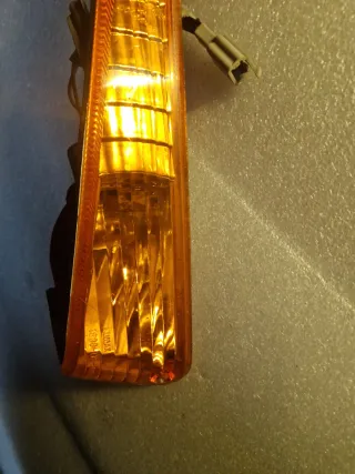 Intermitente delantero derecho Honda Lead