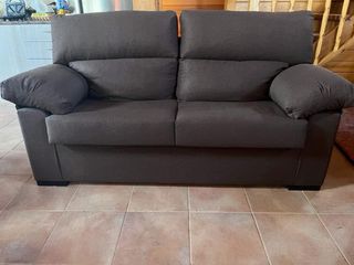 Sofá 2 plazas 1,80m sin estrenar