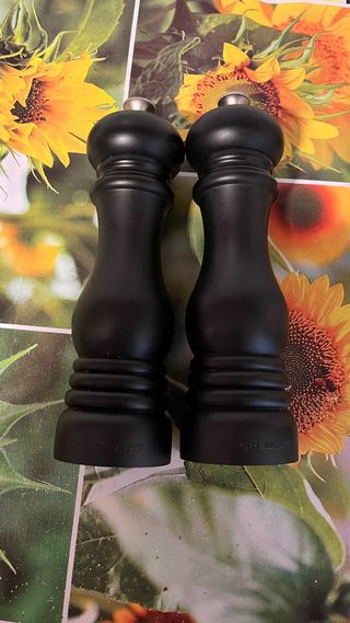 Molinillos Sal y Pimienta Le Creuset Negros