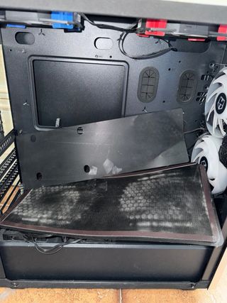 Caja pc Cougar Gaming ATX