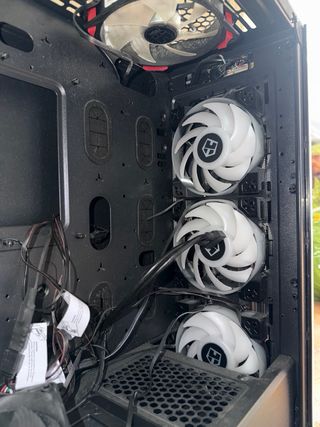 Caja pc Cougar Gaming ATX