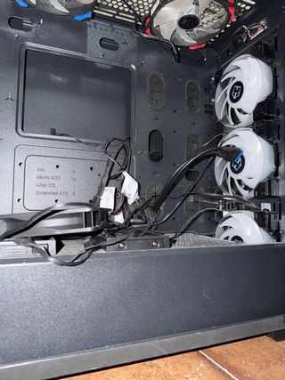 Caja pc Cougar Gaming ATX