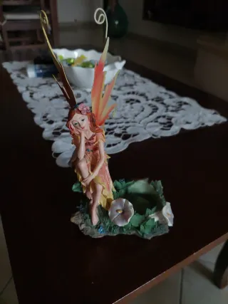 Fatina decorativa con ali. Fatina portacandela