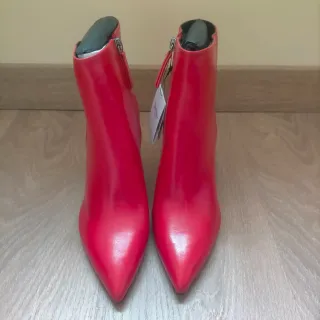 Botines Bershka Rojos Tacón  37 Nuevos