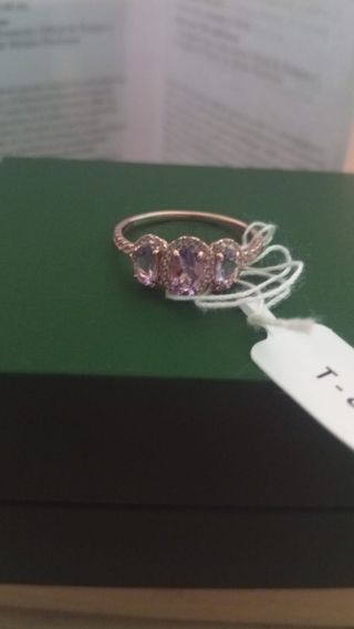 Anillo Oro Rosa 18k Amatista y Diamantes