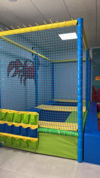 Parque de bolas para fiestas infantiles