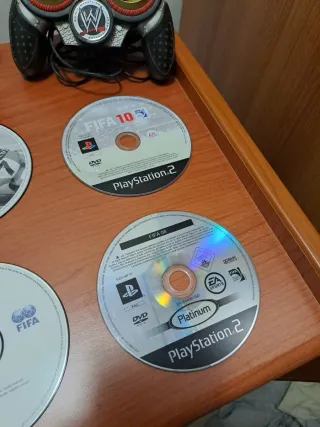 Lotto Giochi PS1, PS2, PS5 e Plug'N Play WWE