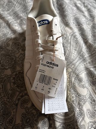 Adidas Postmove Talla 43 1/3 Blancas y beige