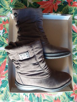 Stivaletti invernali marroni morbidi