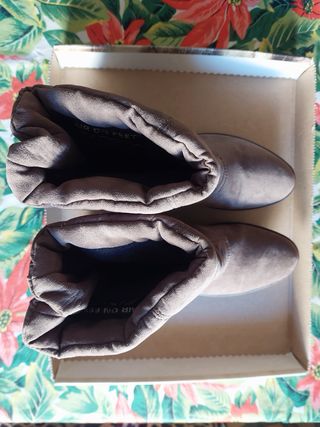 Stivaletti invernali marroni morbidi