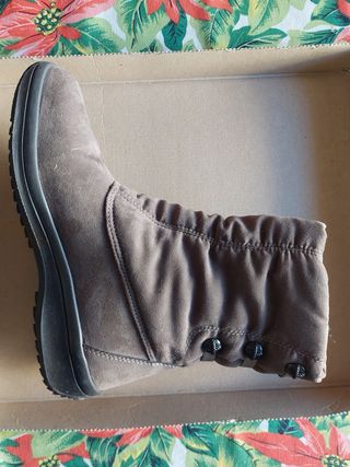 Stivaletti invernali marroni morbidi