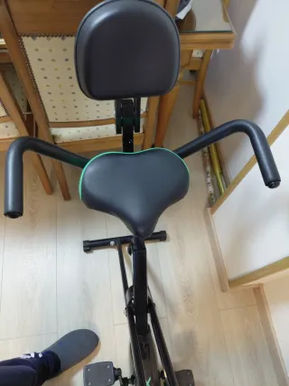 Bicicleta Estática Plegable con Respaldo