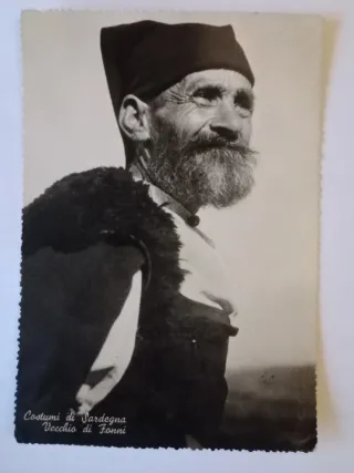 Cartoline Sardegna - Costumi Tradizionali