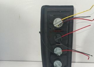 Piloto tras izq nissan 065200 patrol k w260 384864