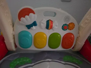 Gimnasio di giochi per neonati