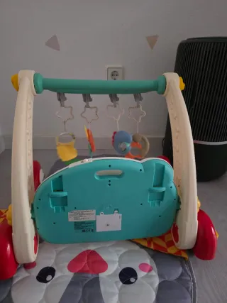 Gimnasio di giochi per neonati