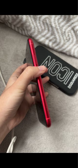 iPhone 11 Rojo