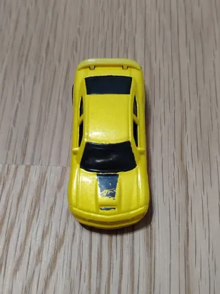 Hot Wheels Dodge Charger SRT8 Giallo