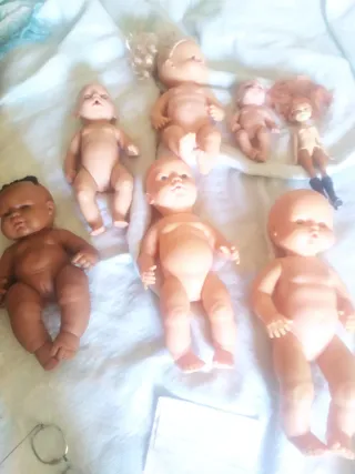 Lote Zapatos y Muñecas hay todas las marcas Elsa