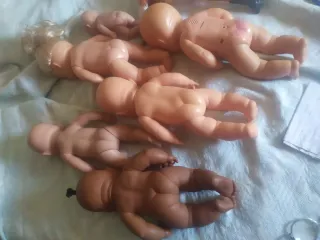 Lote Zapatos y Muñecas hay todas las marcas Elsa