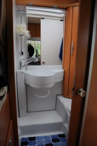 AUTOCARAVANA HYMER Van