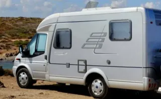 AUTOCARAVANA HYMER Van