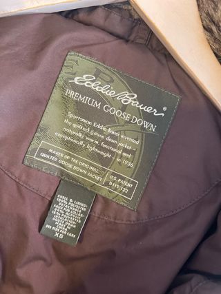 Chaqueta acolchada mujer marrón