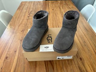 UGG Classic Mini Grigio Taglia 37
