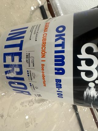 Pintura blanca pared 7,5 litros algo mas