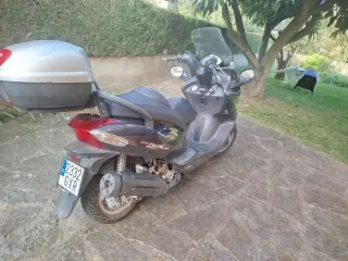 Kymco Grand Dink 125cc Maxiscooter