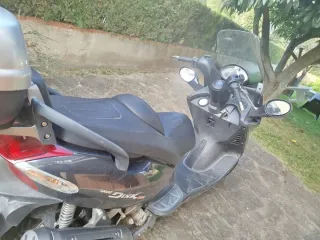 Kymco Grand Dink 125cc Maxiscooter