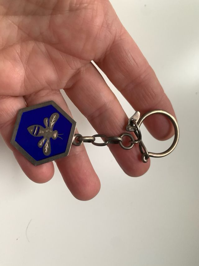 Llavero e imperdible Rumasa años 70 abeja