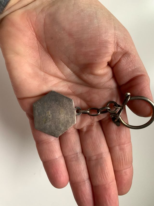 Llavero e imperdible Rumasa años 70 abeja