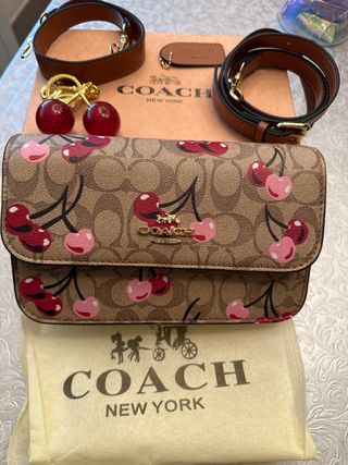 Bolso Coach Cherry con 2 Correas