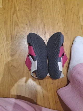 Cangrejeras Nike Rosa y Gris Talla 30