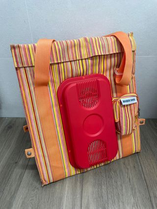 Nevera portátil Mobicool con correa