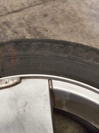 3 Llantas Goodyear Volkswagen