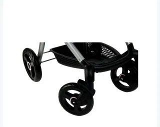 Carrito de muñecas gris y rosa