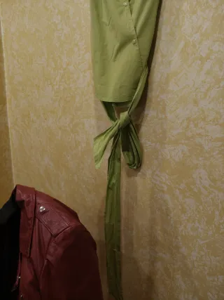 Camisa verde manga corta mujer