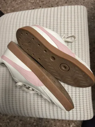 Zapatillas Puma Club ll Era Unisex Beig y rosa