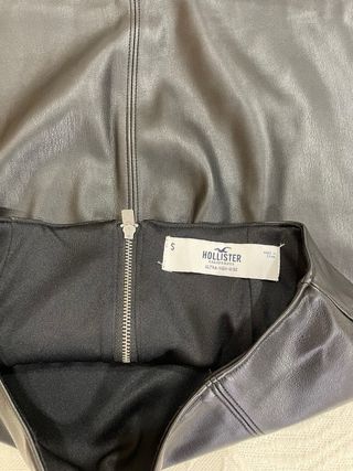 Falda cuero Hollister Talla S