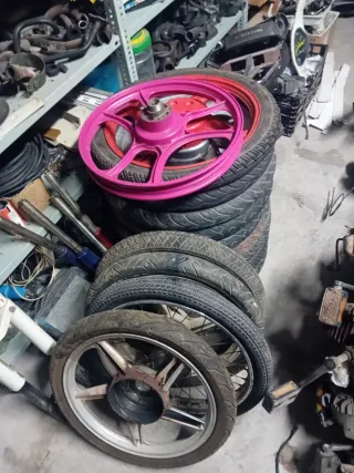 Lote Recambios Vespino Segunda Mano escucho oferta