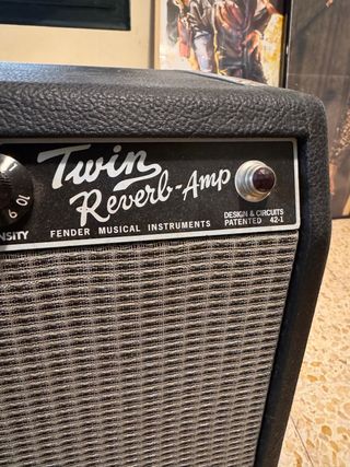 Amplificador Fender Twin Reverb 65