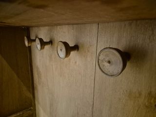 Armario antiguo de madera