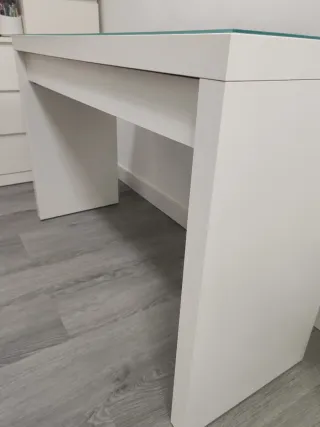 Tocador Malm Ikea + cajas organizadoras