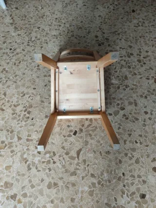 Silla de comedor de madera