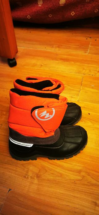 Botas de Nieve Naranja y Negro