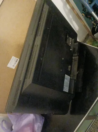 Televisión JVC Negra no funciona!