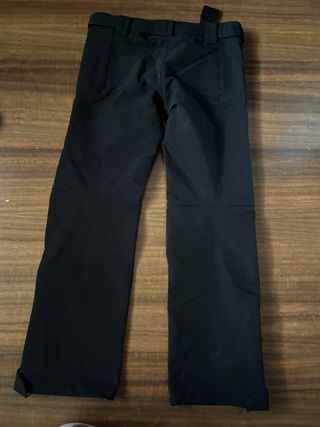 Pantalón montaña invierno Decathlon 6 años