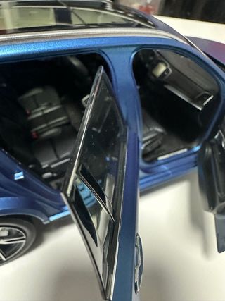 Maqueta Volvo XC90 T8 GT AUTOS 1/18